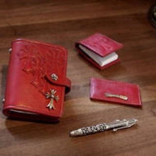 CHROME HEARTS｜クロムハーツのミニアジェンダは、新色の赤がお勧め