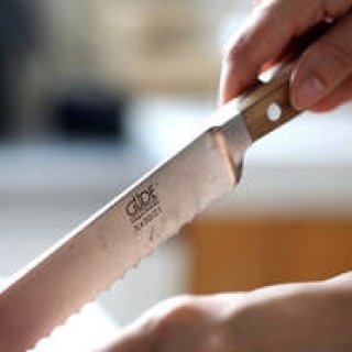 Gude｜ドイツ・ゾーリンゲンで熟練マイスターが作るギューデ社のキッチンナイフ
