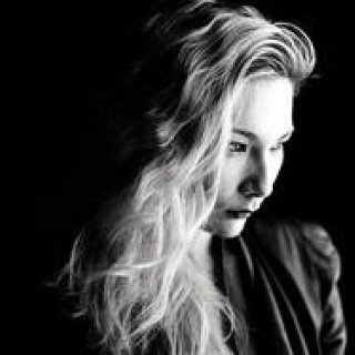 NOOKA｜連載・マシュー・ワォルドマン｜Vol.30 「ジュエリーブランド「Bijules」デザイナー、Jules Kimにインタビュー」