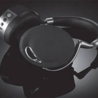 CLUB KING｜最新ヘッドホンで体験型音楽パーティ！