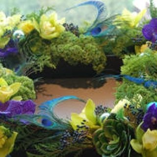 連載・和気雅美｜クリスマスリースで、2013年のラッキーカラーを先取り！