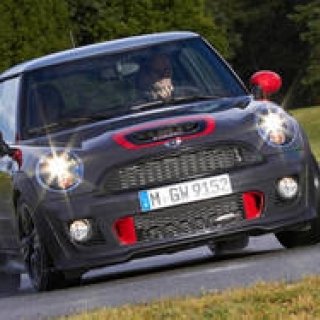 最速のMINI、日本上陸！｜MINI
