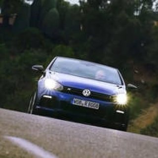 ゴルフRカブリオレ 動画で登場｜Volkswagen