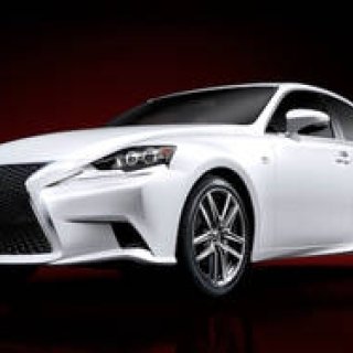 レクサスIS、デビューに先駆けて写真公開｜Lexus