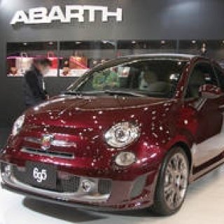 マセラティとアバルトのコラボモデルが日本上陸｜ABARTH