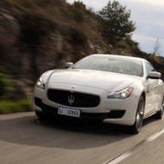 マセラティ クアトロポルテに試乗｜Maserati