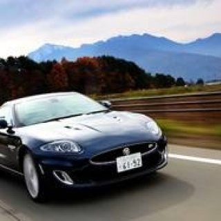 ジャガーXKRを試す|Jaguar
