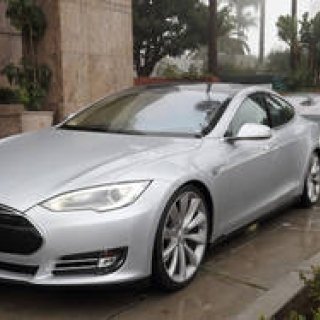 テスラ モデルSをテスト｜Tesla