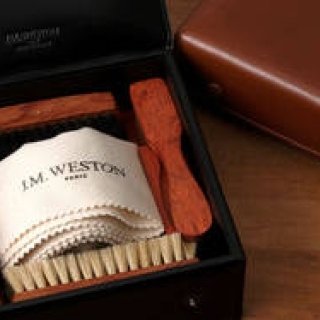 J.M. Weston｜ボックスカーフの箱入りシューケアセット新発売