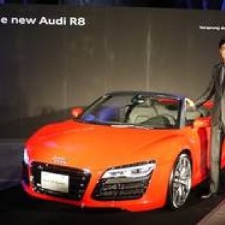 新型R8が日本上陸|Audi