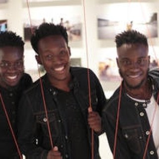 DIESEL｜2013SS “DIESEL＋EDUN”｜南アフリカの3人組とデニムコレクション