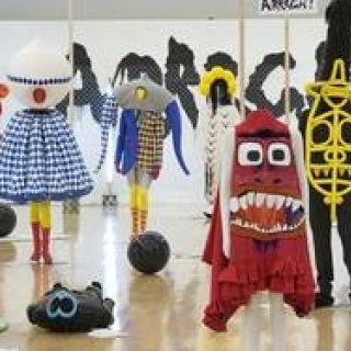 ART FILE 13｜「ARRRGH! MONSTERS DE MODE」｜｜連載「世界のアート展から」