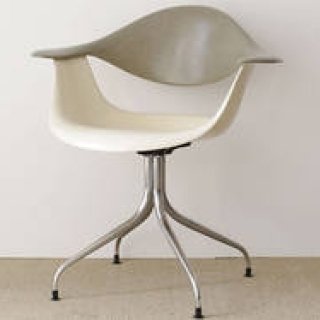 BUILDING｜ジョージ・ネルソンが手がけた家具が一堂に揃う販売イベント開催