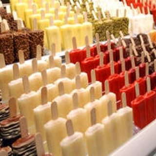 COLE HAAN｜アイスクリームショップ「popbar」とのコラボレーション！