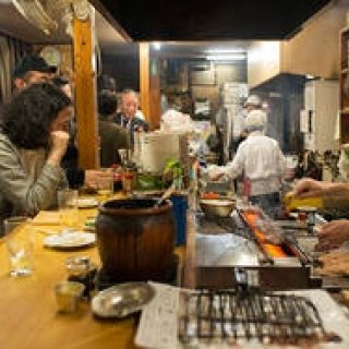 角田陽太｜東京の酒場を案内する「東京浪漫酒場」第三回 恵比寿「縄のれん」