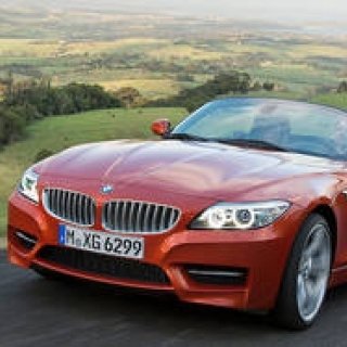 あらたなスタイリングを獲得したBMW Z4が日本へ｜BMW