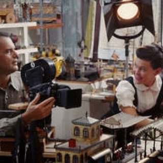 Mid-Century MODERN｜映画『ふたりのイームズ：建築家チャールズと画家レイ』公開記念コラボレーション