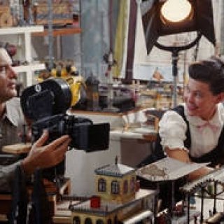 EVENT｜柳本浩市、柏木 博が映画『ふたりのイームズ：建築家チャールズと画家レイ』を語る