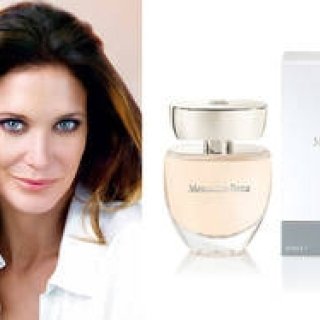 Mercedes-Benz｜メルセデス・ベンツ初の女性フレグランス登場