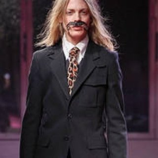 YOHJI YAMAMOTO｜山本耀司自身が着たいスタイル＆サイズの服