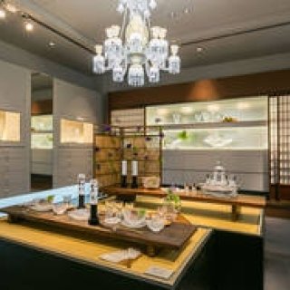 Baccarat｜バカラショップ 丸の内で「バカラと暮らす四季」開催中