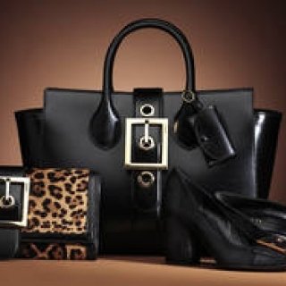 GUCCI｜あらたなアクセサリーコレクション「レディ バックル」誕生