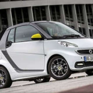 BoConcept x smartの特別モデルが登場｜smart