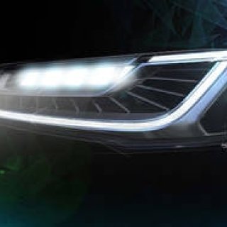 次期 A8のヘッドライトを発表|Audi