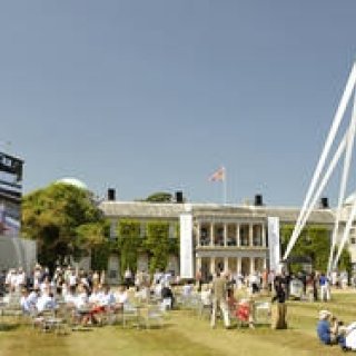 グッドウッドのセンターは911だ｜Prosche