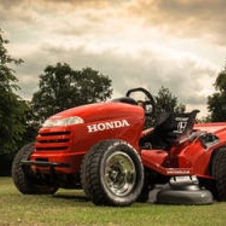 ホンダが世界最速の芝刈機を製作｜HONDA