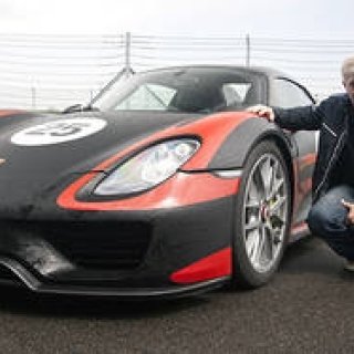 新世代スーパースポーツのベンチマーク、918スパイダー｜Porsche