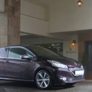 プジョー 208 XY を語る｜Peugeot