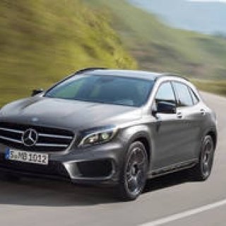 新型コンパクトSUV「GLAクラス」公開｜Mercedes-Benz