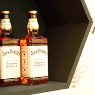 EAT｜ハチミツの豊かな風味「ジャック ダニエル テネシーハニー」