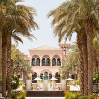 特集｜ドバイのラグジュアリートラベル最前線｜Chapter 3「ドバイ一“美味い”ホテル」