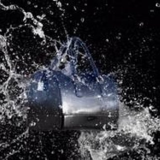 FURLA｜気鋭のイタリア人アーティストをタッグを組んだ大迫力のビデオアート公開