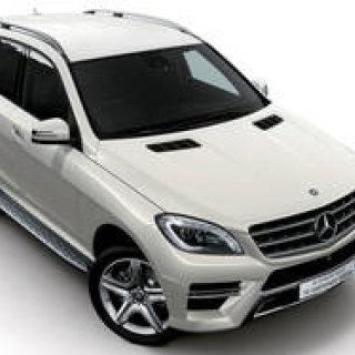 Mクラス発売1周年を記念した特別仕様車|Mercedes-Benz