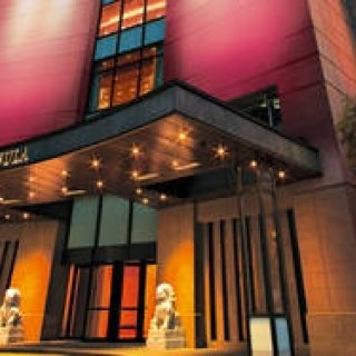 TRAVEL｜ピンクリボン活動啓発キャンペーン“ザ・ペニンシュラ・イン・ピンク”