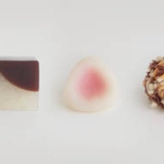 EAT｜とらやが六本木で「甘いねこ展」開催