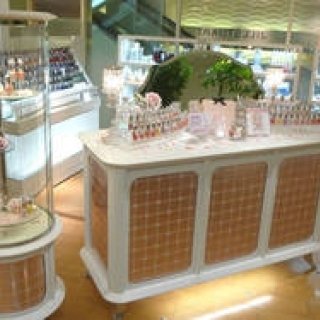 JILL STUART｜ネイルサロンの1号店が銀座にオープン
