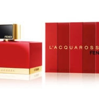 FENDI｜フェンディ ウーマンのための、情熱的な“ロッサ＝赤い”媚薬