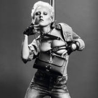 DIESEL｜新シューズ＆バッグコレクション解禁 “EROTICA”な一夜のローンチイベントに潜入