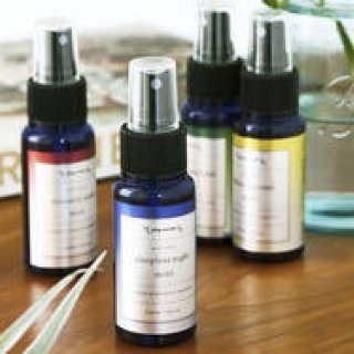 plug aroma｜いつでもどこでもアロマメンテナンス。持ち歩ける4種のミスト