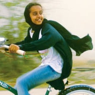MOVIE｜サウジアラビア初の女性監督、鮮烈デビュー『少女は自転車にのって』