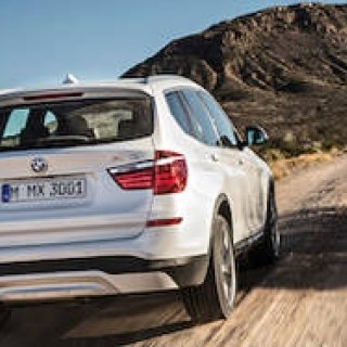 BMW X3が3シリーズにならったデザイン変更を実施｜BMW