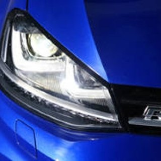 7代目ゴルフ最強の「ゴルフR」に試乗｜Volkswagen