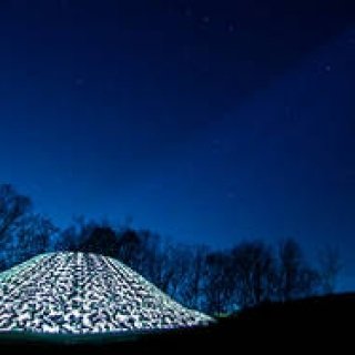 EVENT｜国内初！　古墳でプロジェクションマッピング