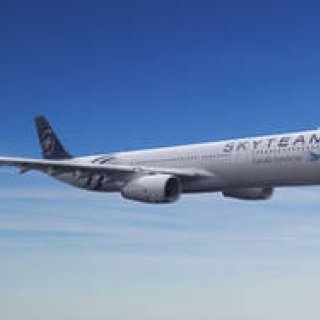 Garuda Indonesia｜毎日、羽田空港からバリ島へ