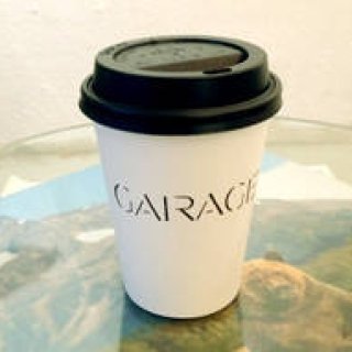 EAT｜クリエイティビティが交差するカフェ「GARAGE」