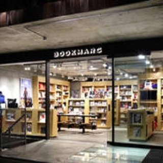 BOOK｜話題の書店「BOOKMARC」で川内倫子さんのサイン会を開催